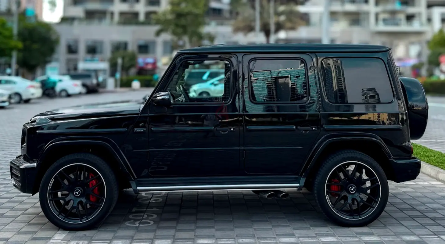 2024 Mercedes-Benz G-Class for Rent in Dubai Marina (Black, Automatic, 5 Seater, ROYALTY G) photo 3