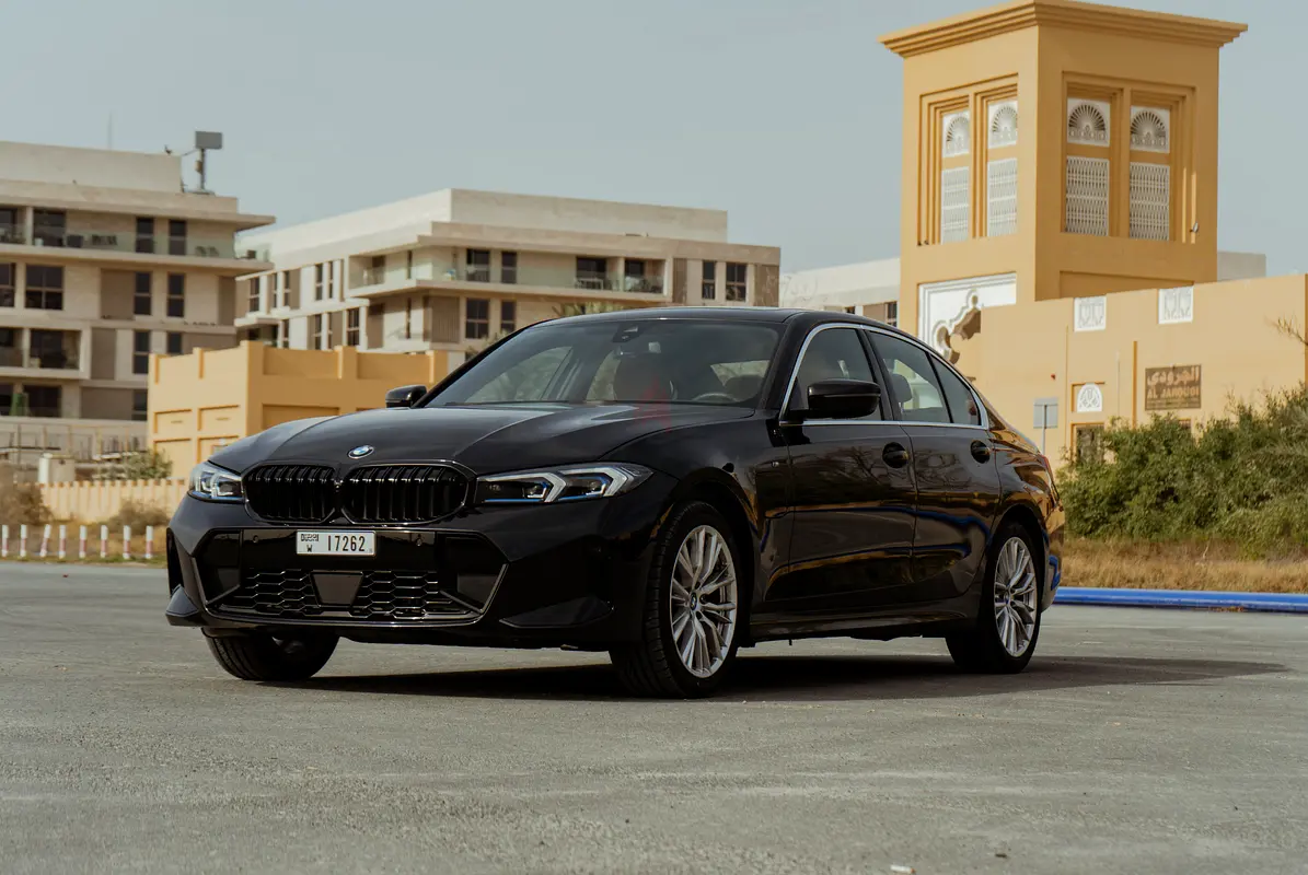 Rent 2024 BMW 3-Series in Al Quoz photo 9