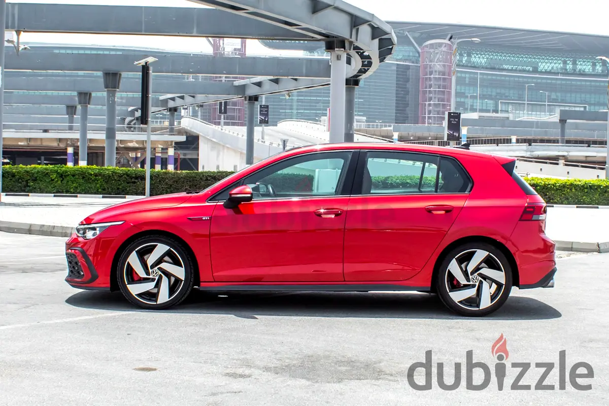 2024 Volkswagen Golf for Rent in Jebel Ali photo 5