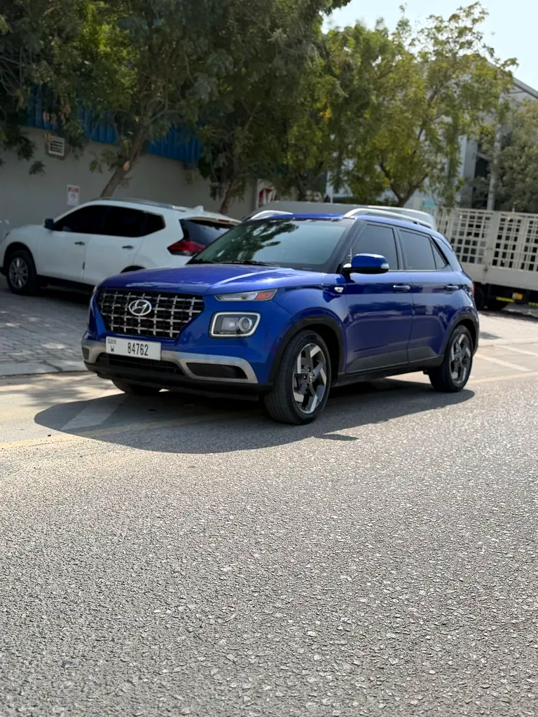 2022 Hyundai Venue Rental in Al Quoz 4 photo 2