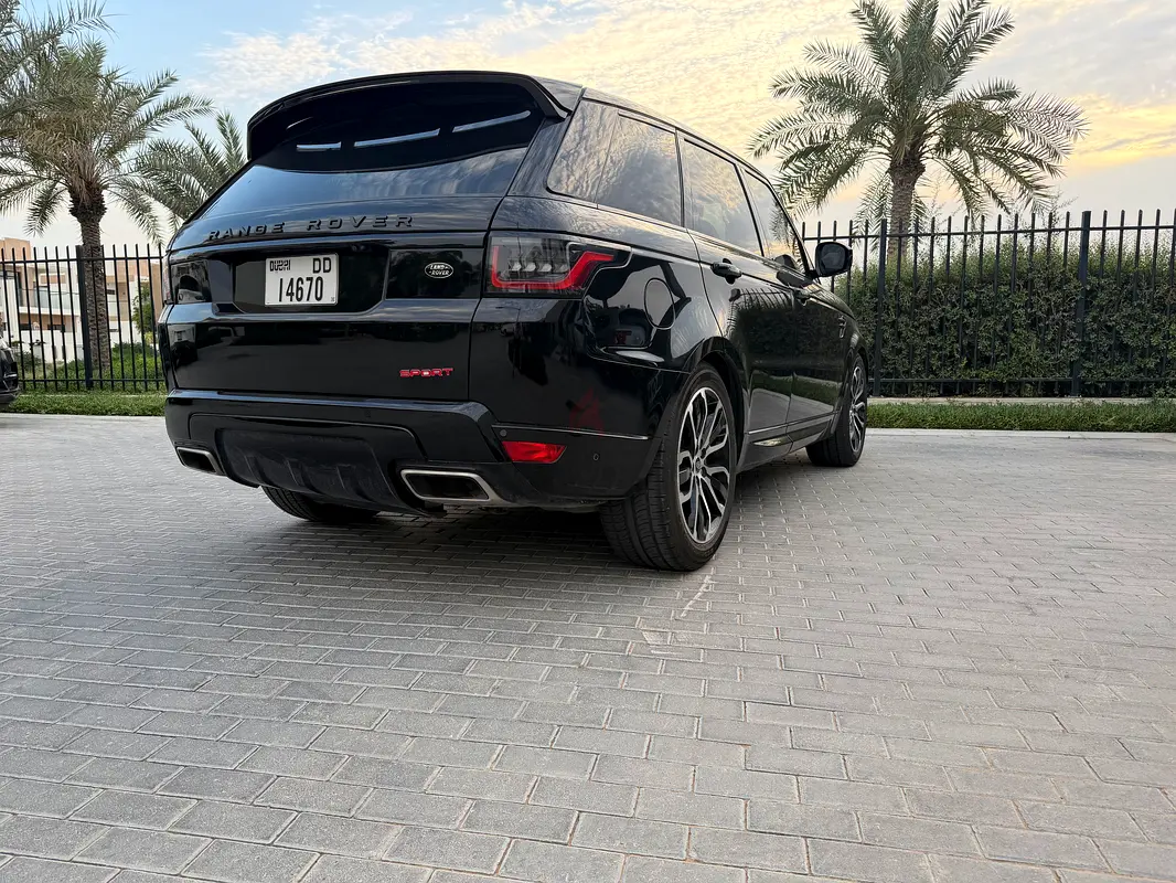 2022 Land Rover Range Rover Sport for Rent in Al Quoz 4 photo 5