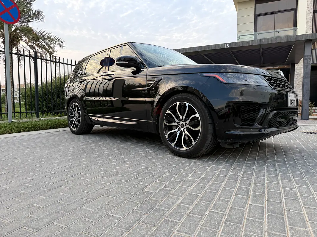 2022 Land Rover Range Rover Sport for Rent in Al Quoz 4 photo 6