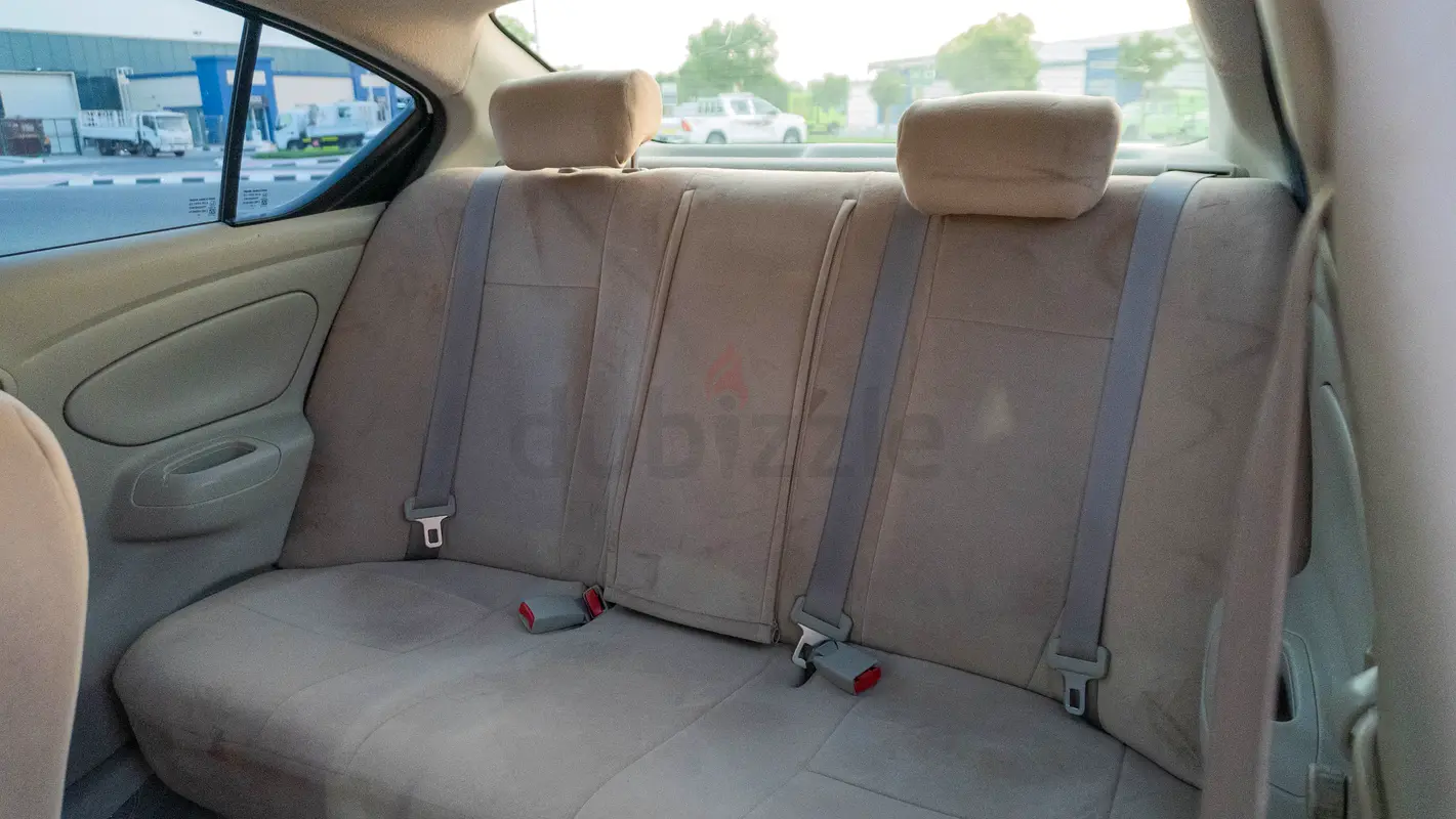 2022 Nissan Sunny for Rent in Umm Ramool photo 8