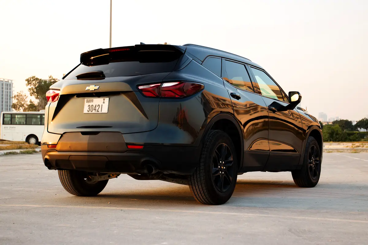 Hire 2022 Chevrolet Blazer in Al Quoz 4 photo 3