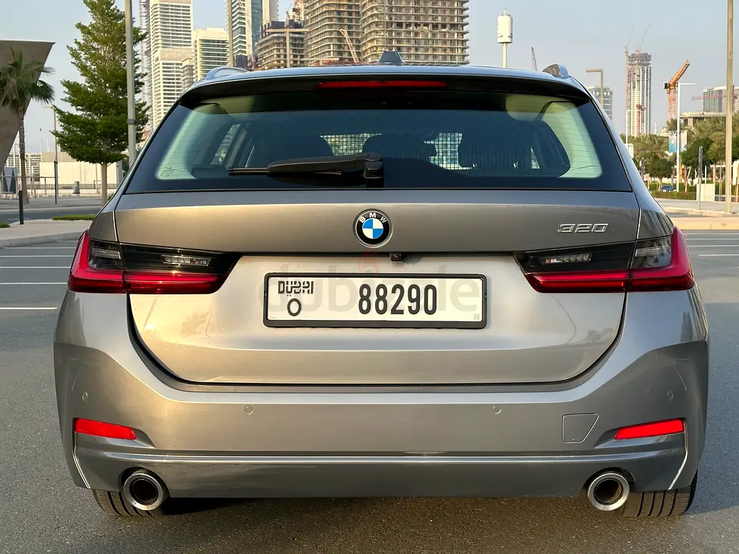 2023 BMW 3-Series for Rent in Al Barsha 1 photo 4