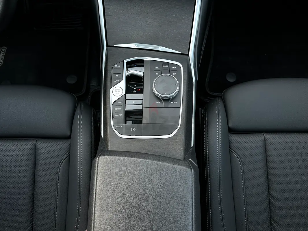 2023 BMW 3-Series for Rent in Al Barsha 1 photo 6