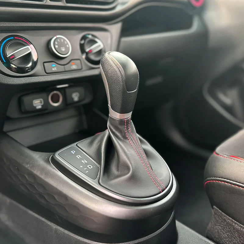 2025 Hyundai Grand i10 for Rent in Jumeirah Lake Towers (JLT) photo 7
