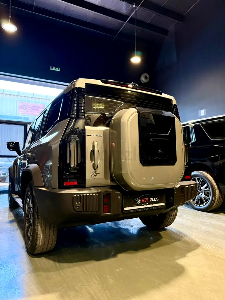 2026 Jetour T2 for Rent in Al Quoz Industrial Area 2 photo 3