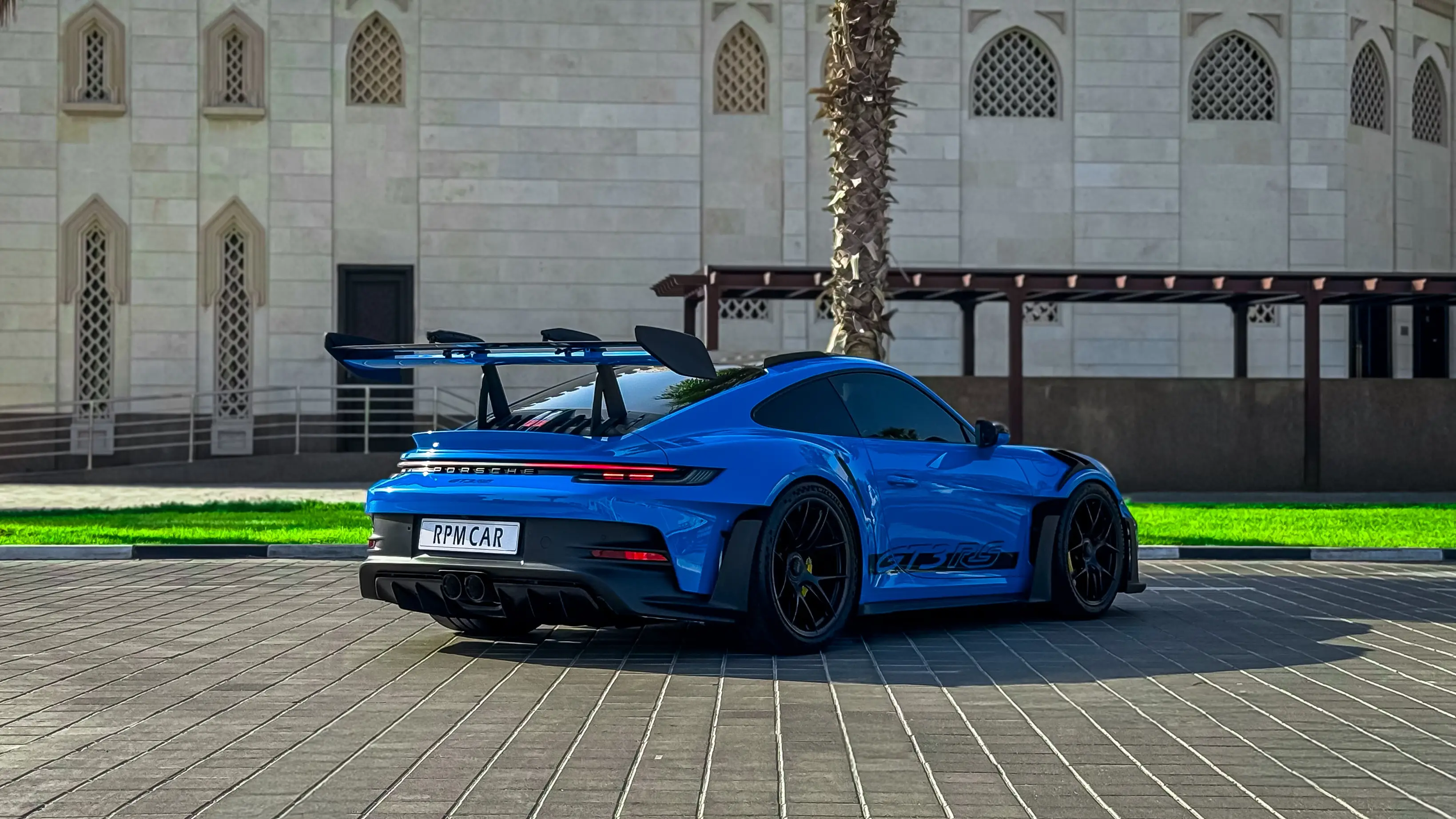 2024 Porsche 911 GT3 RS Blue for Rent in Dubai photo 2