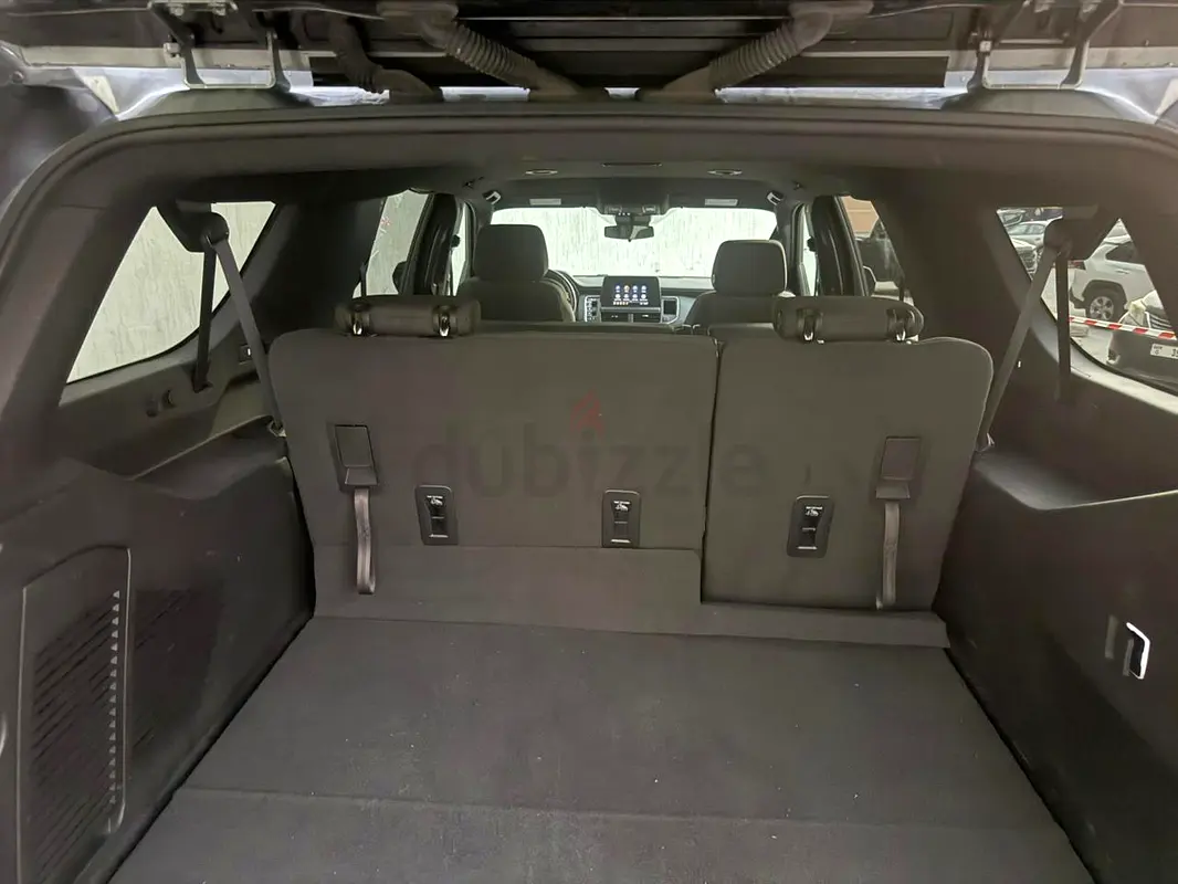 2023 Chevrolet Suburban for Rent in Al Quoz 4 photo 6