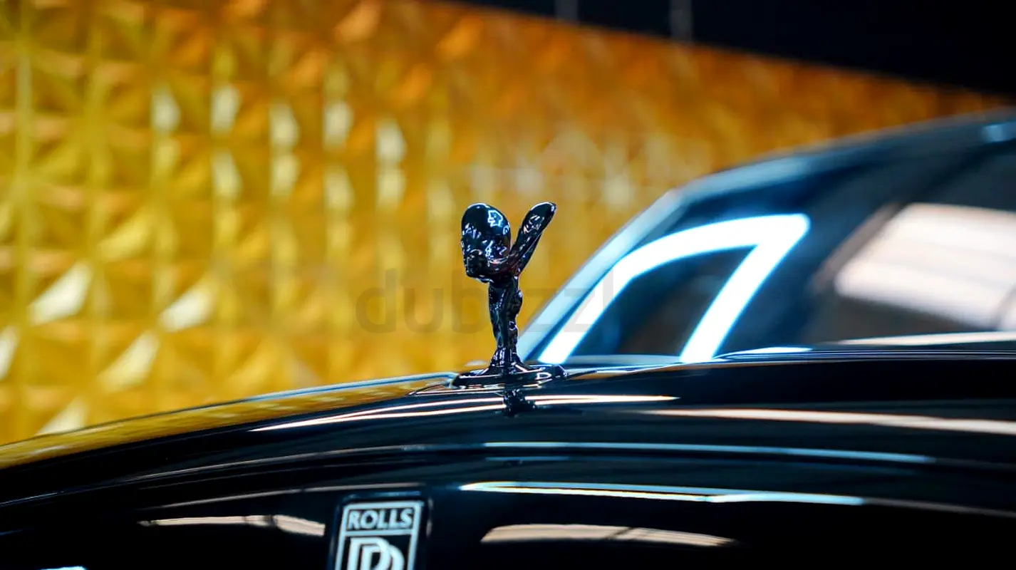 2024 Rolls-Royce Cullinan for Rent in Business Bay photo 3