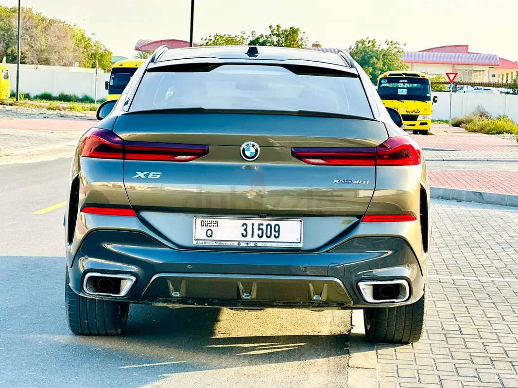 2024 BMW X6 for Rent in Business Bay photo 5