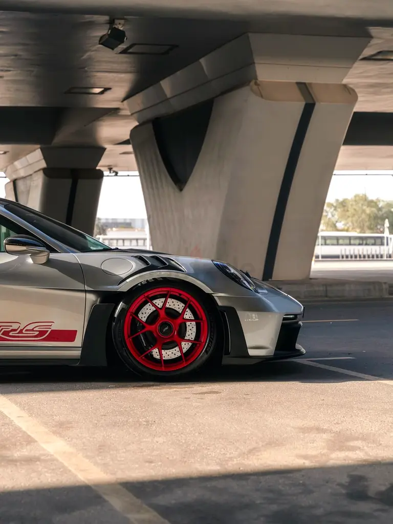 2025 Porsche 911 for Rent in Business Bay (Grey) photo 5