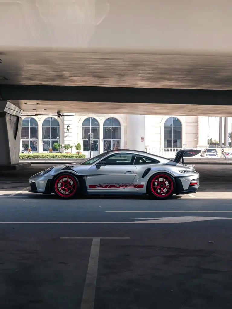 2025 Porsche 911 for Rent in Business Bay (Grey) photo 7