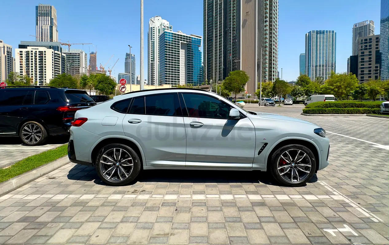 2025 BMW X4 for Rent in Business Bay photo 5